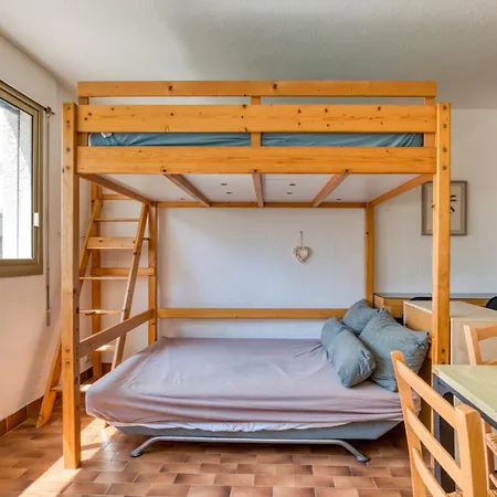 Motte Apartment *
